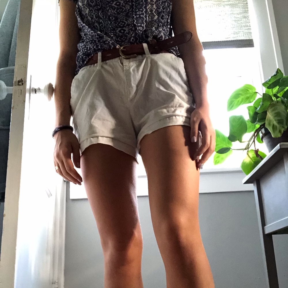 White cotton shorts